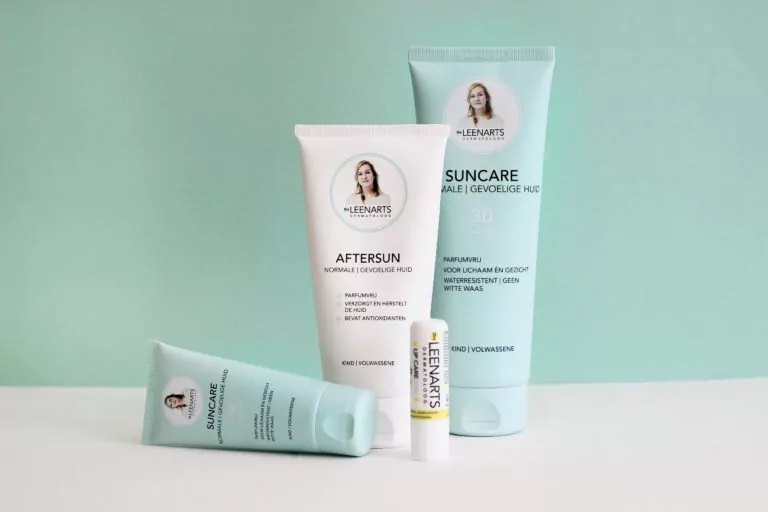 Suncare producten, Aftersun, Lipcare. Welke plekken worden vergeten bij insmeren, Drs Leenarts.