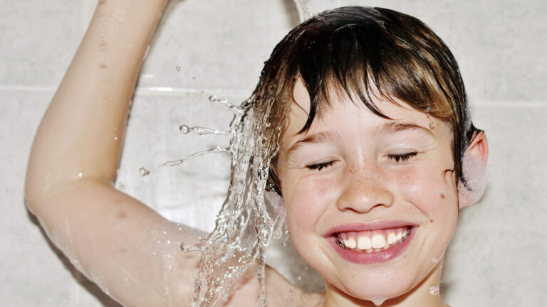 Douchen met parfumvrije showergel